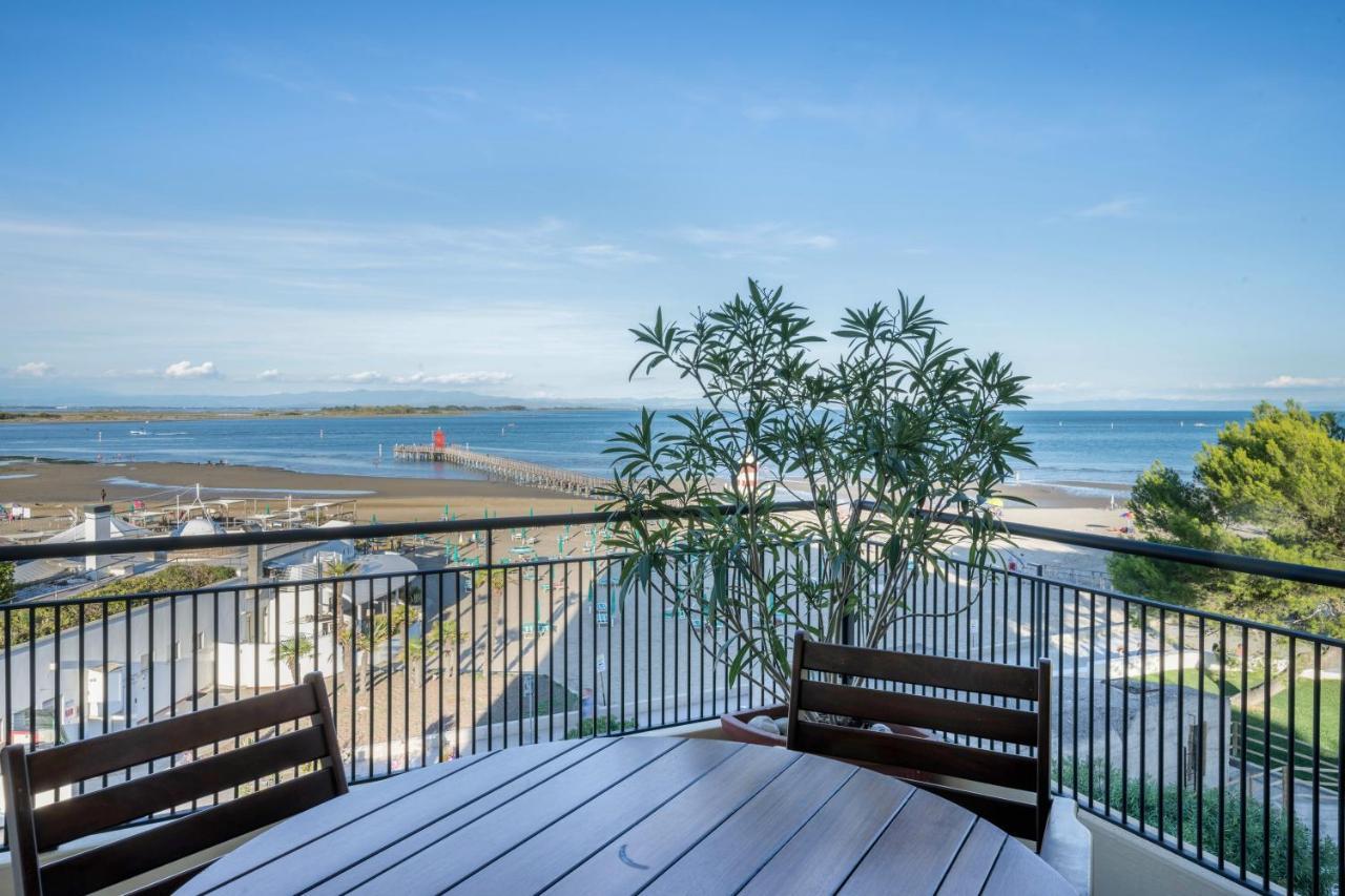 La Terrazza Sul Faro Appartement Lignano Sabbiadoro Buitenkant foto
